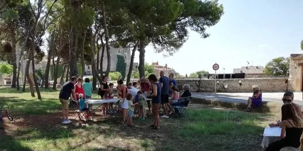 L'exposició de Bellido i Anton i el Mercat d'art nodreixen el primer cap de setmana de La Petita