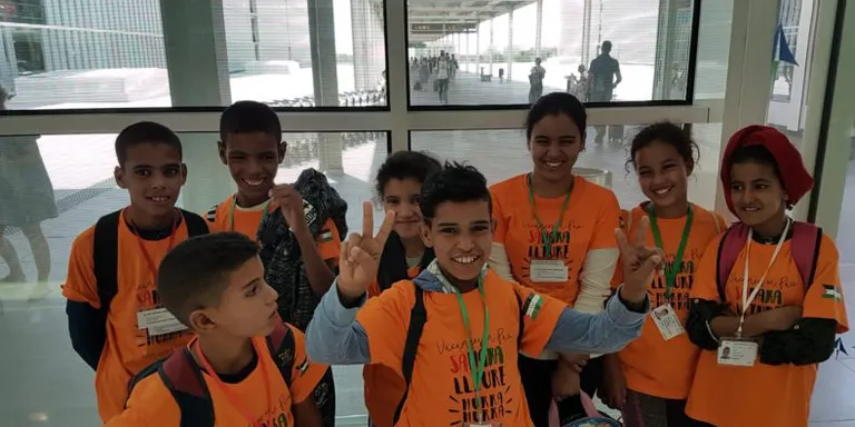 'Vacances en Pau' porta set infants sahrauís a l'Alt Maresme durant l'estiu
