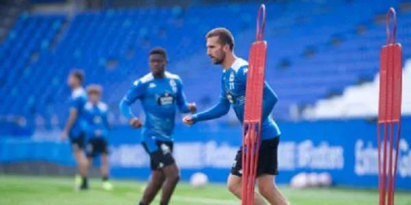 El futbolista Alberto Benito continua recuperant-se dels problemes en l’adductor