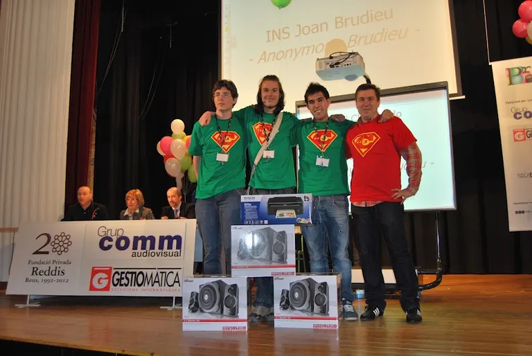 Alumnes de l'Institut Joan Brudieu passen a la final del concurs Programa-Me