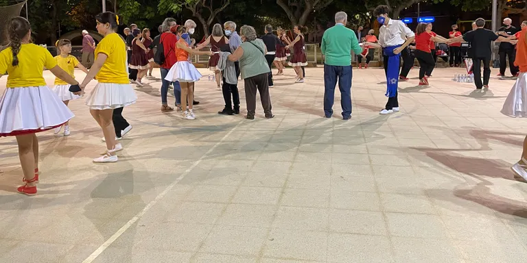 La Unió de Colles sardanistes de Catalunya valora amb èxit el concurs de colles que es va fer dissabte a la pista