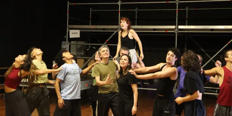 Dagoll Dagom es bolca en els darrers dies d'assaig del seu gran espectacle al Grec