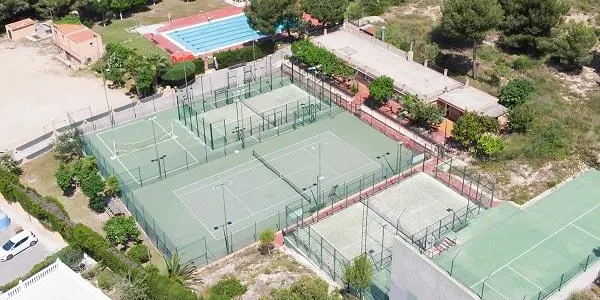 Jocnet inicia la gestió de la zona esportiva municipal Eixample de Roda de Berà