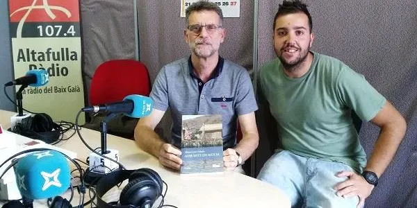 L’escriptor Alfons Cama i Saballs presenta la seva tercera novel•la, ‘Amb dits de molsa’, a la Bibliomar d’Altafulla