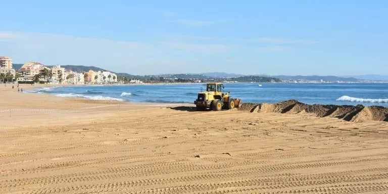 La CUP Torredembarra, en contra d'una eventual extracció de sorra de la platja