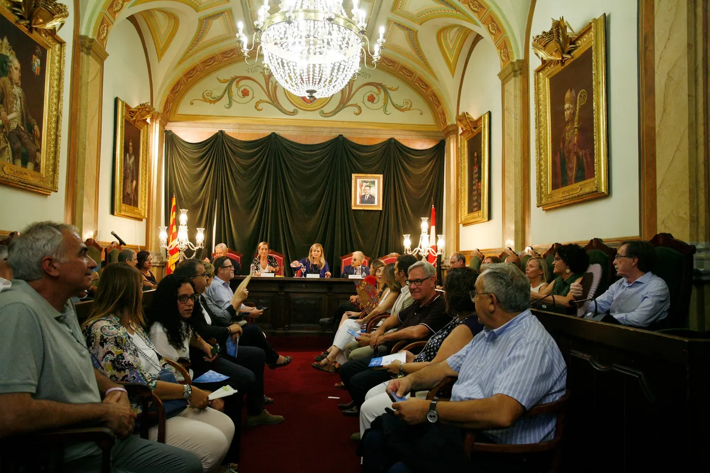 Violant Cervera presideix l’acte inaugural de la Firagost 2022