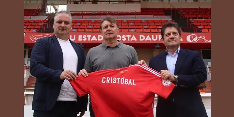 Cristóbal Parralo: “Un equip que aspira a ser campió i ascendir ha de proposar i buscar la victòria des del primer minut”