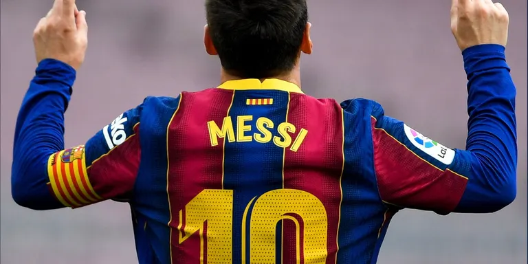 OFICIAL: Messi no seguirà al Barça