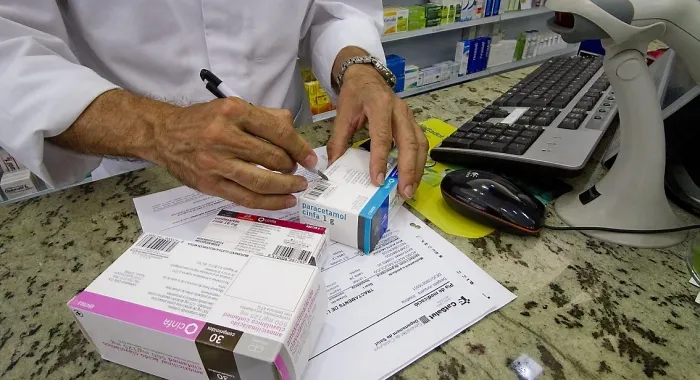 Nou impagament de la Generalitat als farmacèutics catalans