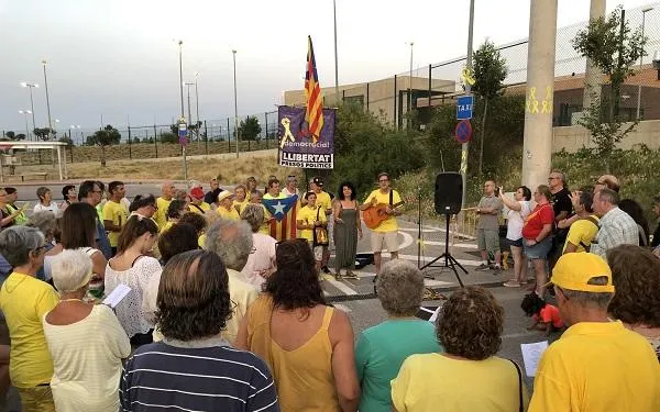 Foto: Cap dona en l'oblit