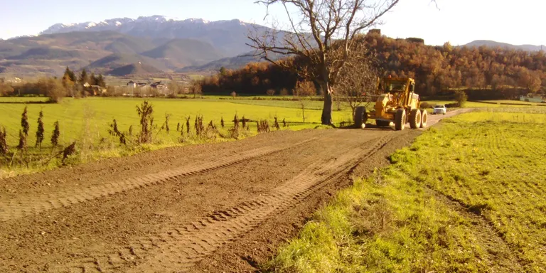 L'Ajuntament de la Seu arranja el camí d'Anserall
