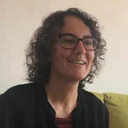 Entrevistes de la Plaça Mireia del 6/7/2021 — Acompanyament emocional per aconseguir la feina que et mereixes: entrevista a Yolanda Bacardit - episode art