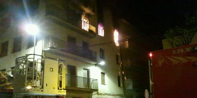 Un jove de la Seu pateix cremades en el 90 per cent del cos per una explosió al seu pis