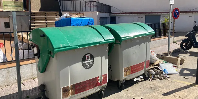 Medi Ambient interposa 15 sancions per llençar incorrectament la brossa a la via pública