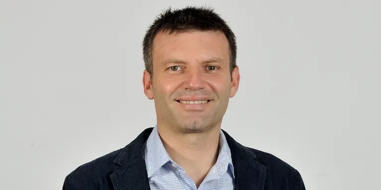 ELS GRUPS MUNICIPALS OPINEN - ERC