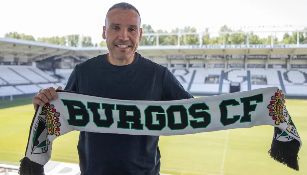 SERGIO FRANCISCO, EL TÉCNICO QUE CONVIERTE EL OFICIO EN UNA FORMA DE DECENCIA