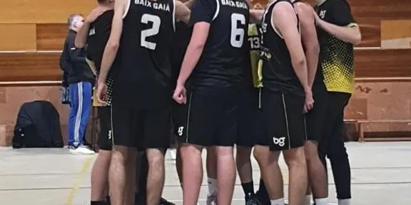 El Junior masculí del CB Altafulla – BBG supera al Farlawsports i ja és líder del grup (32-75)