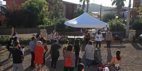 Bona acollida en la presentació de la nova associació per donar suport en la criança a mares de tot el Baix Gaià