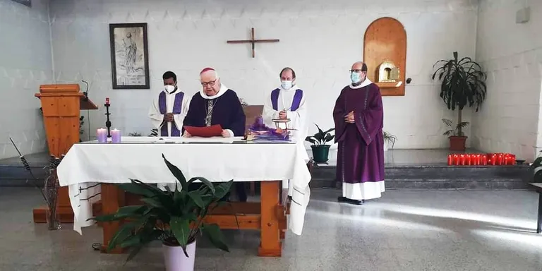 El Bisbe de Girona ha fet visita pastoral a la Parròquia de Poblenou
