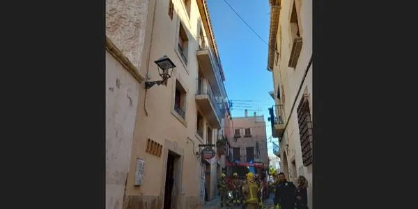 Ferit lleu en un incendi en un habitatge de Torredembarra