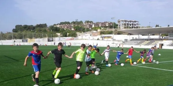 “Foot and sun” celebra 30 anys de futbol i platja a Altafulla