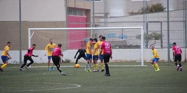 El Creixell goleja al Catllar ‘B’ en el derbi del Baix Gaià i s’apropa al lideratge (0-6)