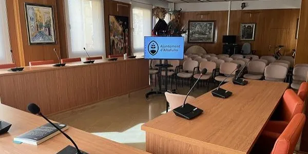 Arriba el ple de gener, amb petició de dimissió inclosa, participació telemàtica i tràmits urbanístics sobre la taula