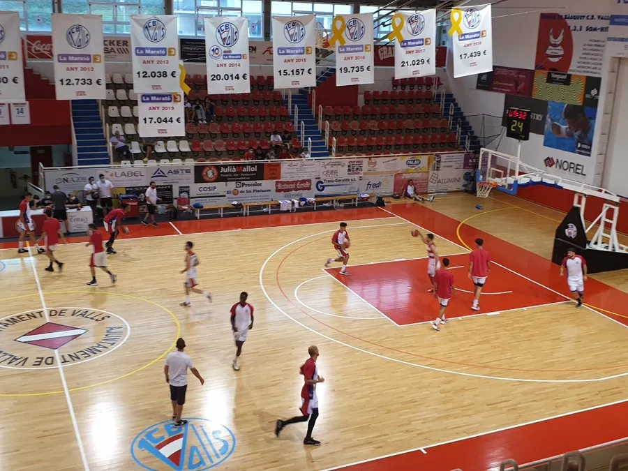 El CB Valls guanya el primer amistós de pretemporada