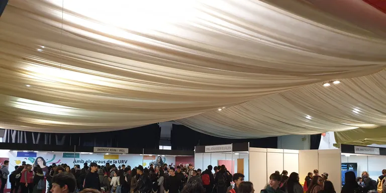 L’Espai de l’Estudiant obre portes amb 61 expositors