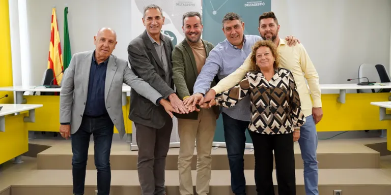 La Ràpita, Deltebre, l'Aldea, Camarles, l'Ampolla i Sant Jaume d'Enveja s'alien per mancomunar serveis i despeses