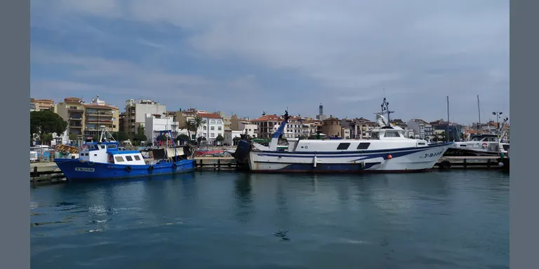 Els pescadors de Cambrils protesten contra el tancament de zones pesqueres a la Costa Brava