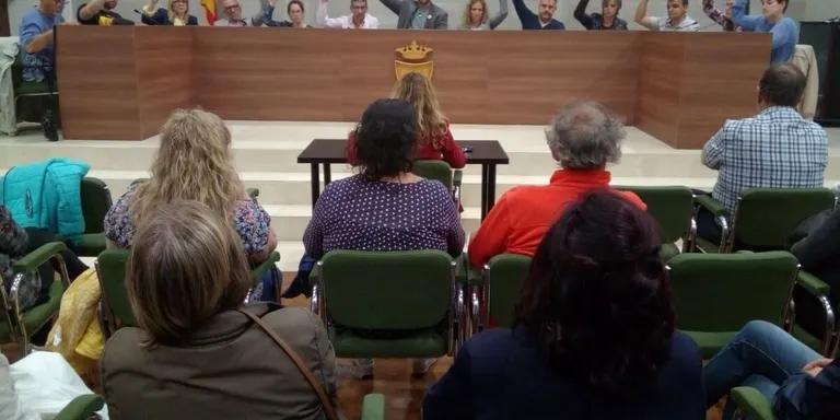 Unitat a l'Ajuntament d'Agramunt per demanar l'amnistia pels presos de l'1-O i en defensa de l'autodeterminació