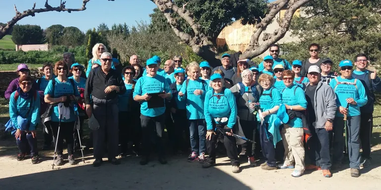 Un grup de Pineda participa a les caminades 'A cent cap als cent'