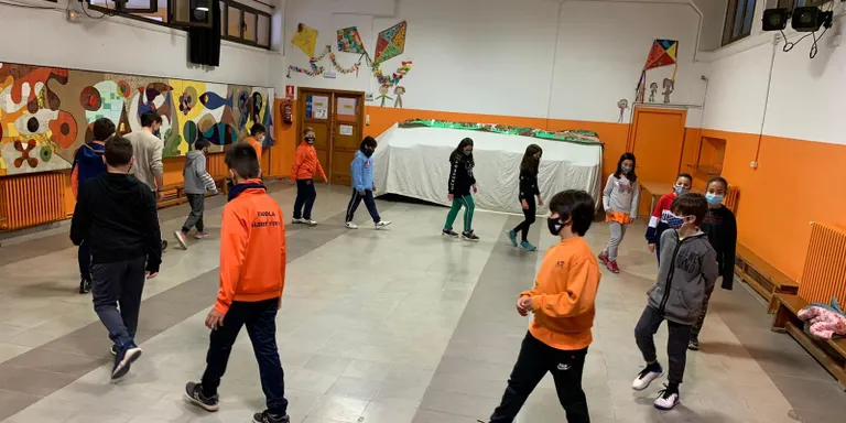 En marxa el projecte Dansa't, per apropar la dansa i la cultura del Pirineu a les escoles de la Seu