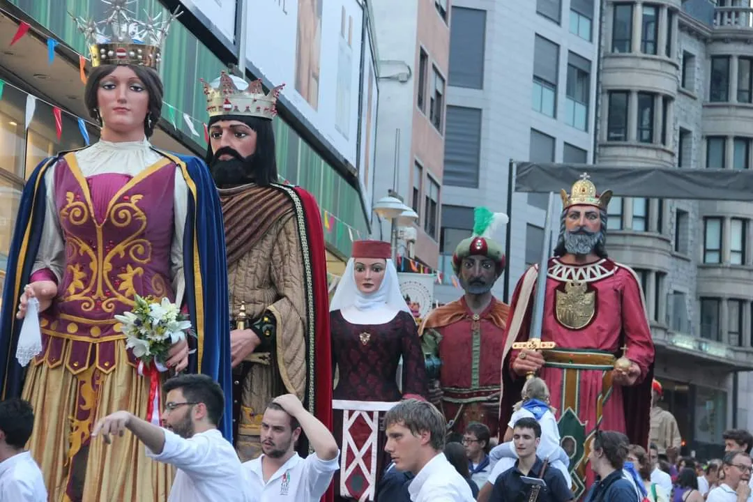 Els Gegants de la Ciutat es desplacen a la Festa Major d’Andorra la Vella