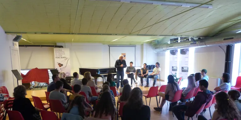 Josep Mas, Kitflus, parla sobre la relació entre la música i l'intèrpret