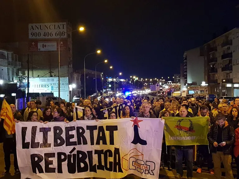 Marxes lentes a Pineda i Calella convocades pels Comitès de Defensa de la República