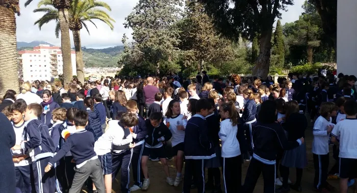 Entre els actes, aquest matà s'ha fet una xocolatada al pati del centre ( Foto: La Presentació )