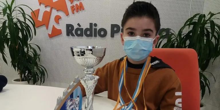 El pinedenc Izan Perellón (8 anys), campió de Catalunya de taekwondo