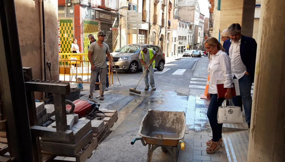 Recta final de les obres al carrer Jacint Verdaguer