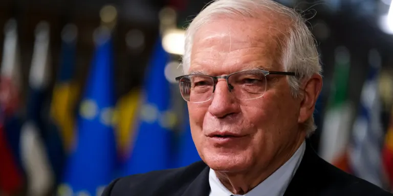 Borrell confia donar "llum verda" a una missió d'entrenament a l'exèrcit ucraïnès