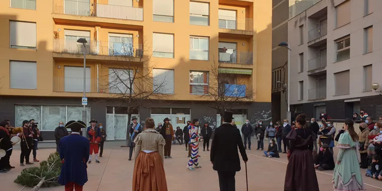 Les Decennals porten l’estrena del Ball de la Rosaura