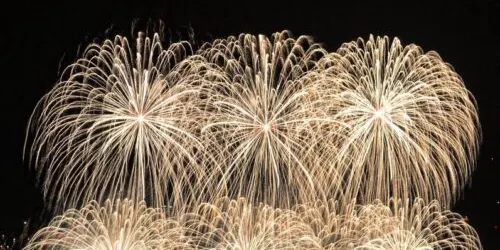 Un piromusical propi de les Falles valencianes clouran les Decennals