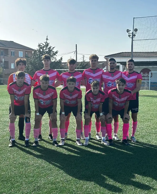 Avui a partir d'1/4 de 8 del vespre, el camp de futbol acollirà la presentació dels equips d'aquesta temporada del Club Futbol Solsona i del Futbol Base Solsona Arrels