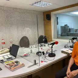 #402 - Foment de la llengua catalana amb Enric Larreula - episode art