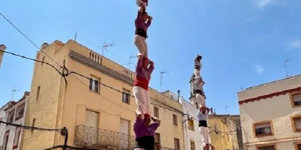 Els Castellers d’Altafulla apadrinen els Xiquets i Xiquetes del Catllar