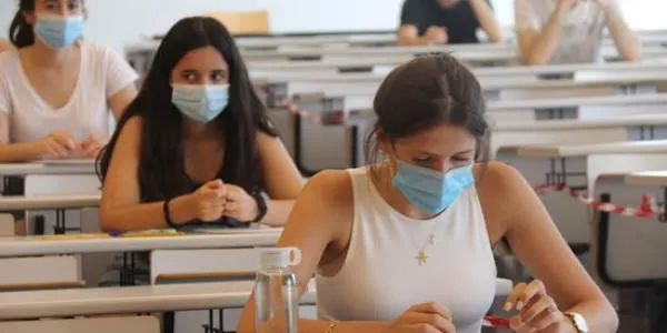 Més de 3.700 estudiants han començat aquest dimarts les proves d’accés a la universitat a la demarcació de Tarragona