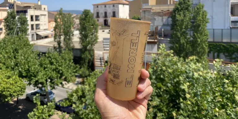 Així és el nou disseny del got de festa major del Persianu