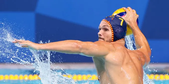 La selecció de waterpolo no afluixa i també goleja Austràlia (5-16)