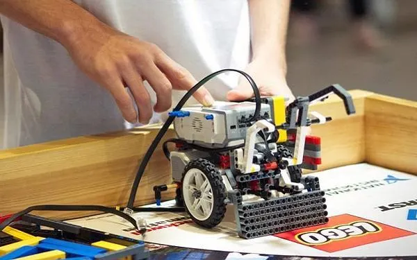 Altafulla acull aquest dissabte la quarta edició del concurs de robòtica Micro-First Lego League